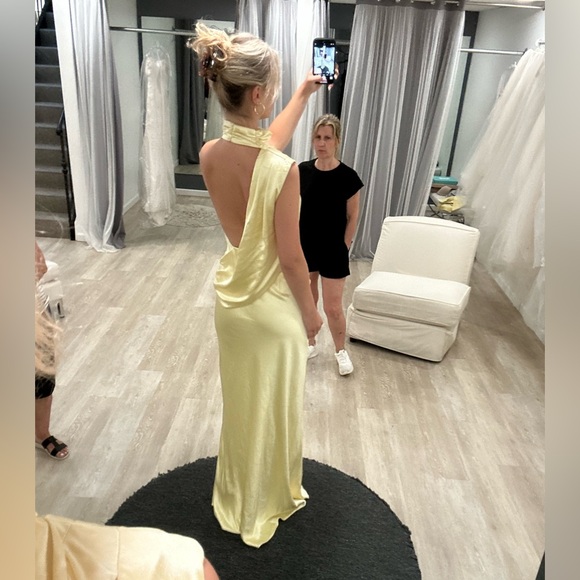 MISHA CONSTANTINA SATIN GOWN - Picture 4 of 5